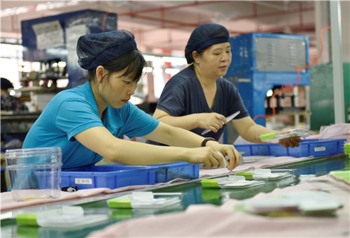 湖南蓝山县今年1-7月进出口额同比增长23.5%