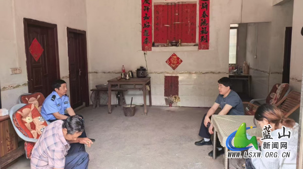 荆竹瑶族乡开展入户走访活动.jpg